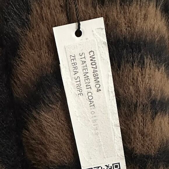 Sanctuary Statement Coat Zebra Stripe Brown and Black Size Small - Picture 8 of 8